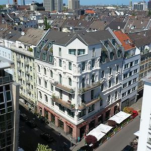 DEVIN Art Hotel